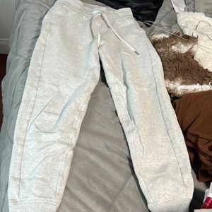 lululemon sweatpants size 4 used